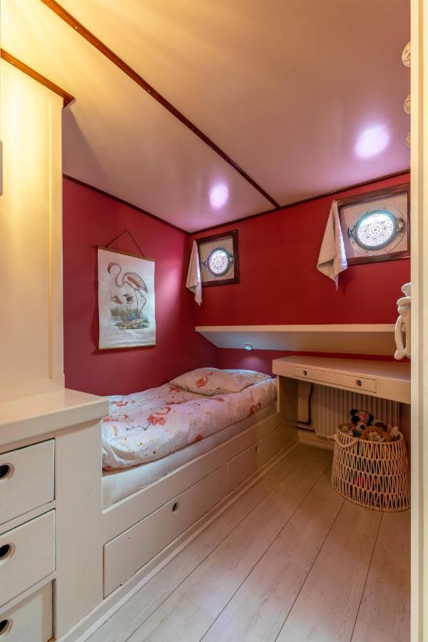 Hotel The Luxury Boat Zwolle  Exteriér fotografie